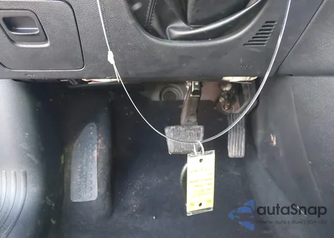 2019 Jeep Cherokee Latitude Fwd from USA, damaged, VIN 1C4PJLCB3KD348235